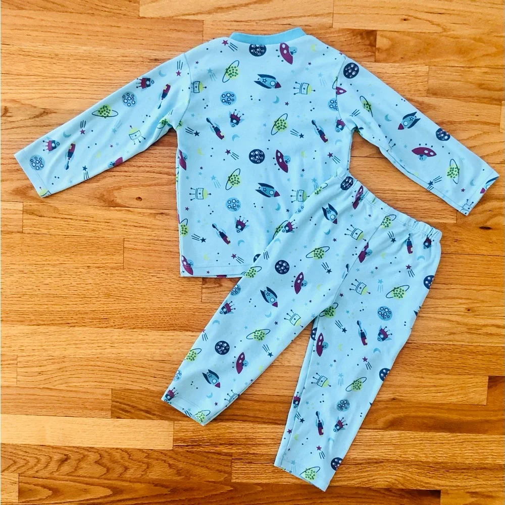 A set of 5 pairs kids pajamas - animal, vehicle & sport prints size 4